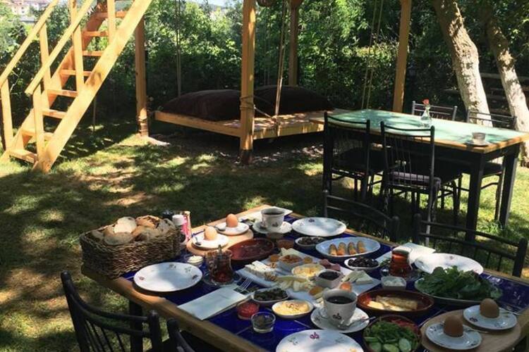 Kahvaltiyanereyegidelim Sur Twitter Begonia Garden Exclusive Begonia Garden Boutique Restaurant Istanbul Zekeriyakoy Kahvalti Servis Saatleri Hafta Sonu 09 30 11 30 11 30 13 30 Kahvalti Servis Saatleri Hafta Ici 09 30 13 00 80